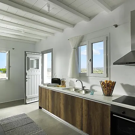 Vipera Τριοβάσαλος