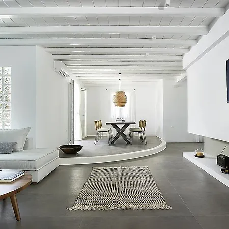 Vipera Τριοβάσαλος